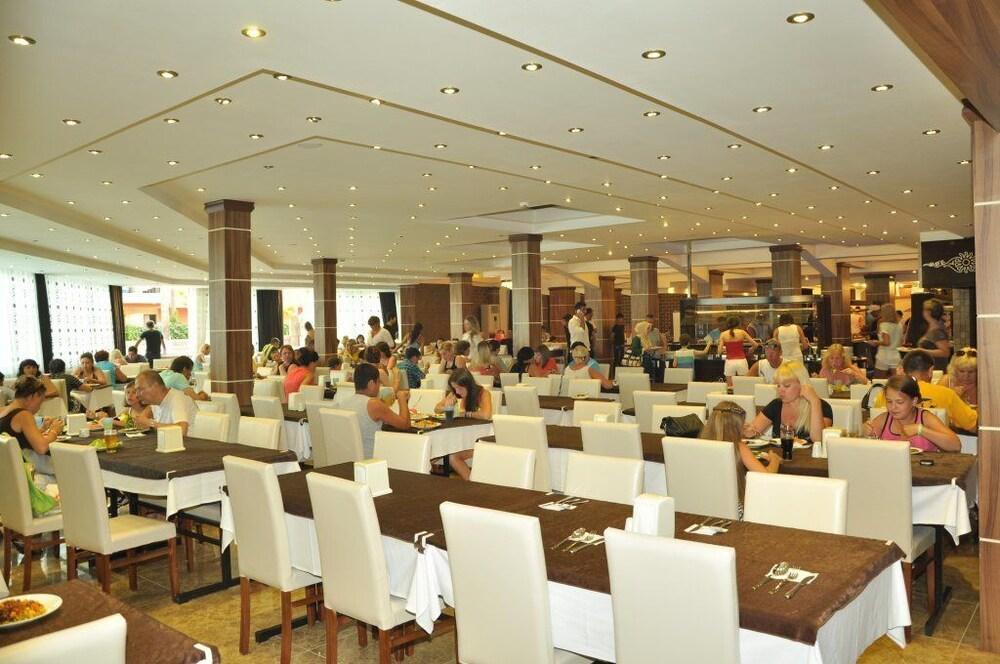 Club Tess Hotel Konaklı Zewnętrze zdjęcie