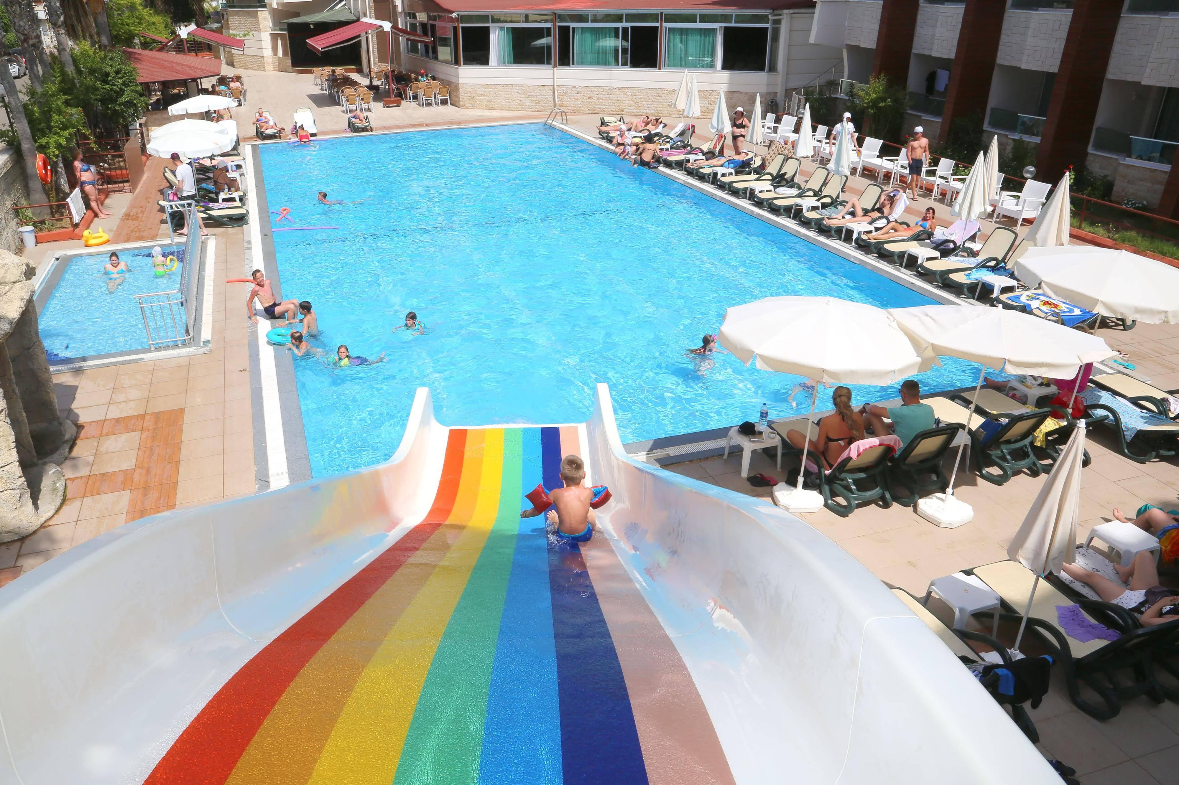 Club Tess Hotel Konaklı Zewnętrze zdjęcie